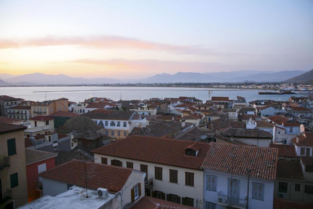 Chroma Design Hotel And Suites Nafplio Room photo